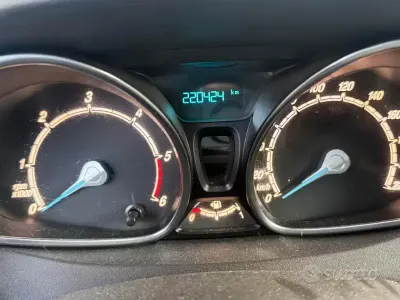 Begagnad Ford Tourneo Courier