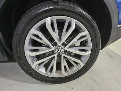 Usata VW T-Roc Advance 150 CV (110 kW) 2020 Blu SUV