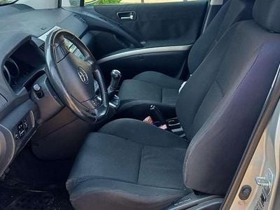 Usata Toyota Corolla Verso 136 CV (100 kW) 2007 Argento Monovolume