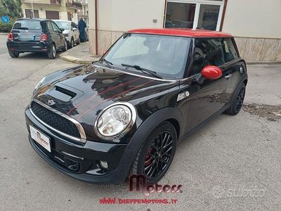 Usata Mini John Cooper Works 211 CV (155 kW) 2010 Nero Utilitaria
