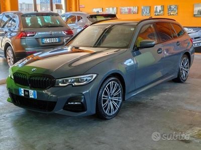 Usata BMW 320e M Sport 190 CV (139 kW) 2022 Nero Station wagon