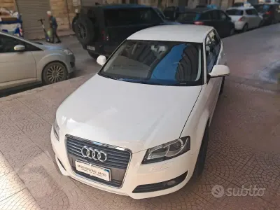 Usata Audi A3 105 CV (77 kW) 2010 Bianco Utilitaria