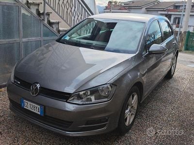 Usata VW Golf VII Highline 110 CV (80 kW) 2015 Grigio Berlina