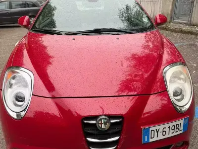 Usata Alfa Romeo MiTo 120 CV (88 kW) 2009 Rosso Utilitaria
