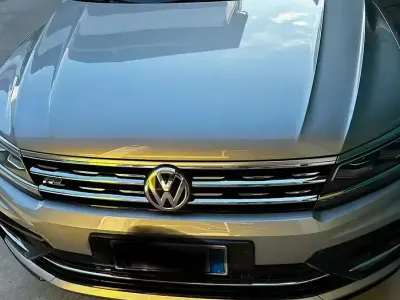 Usata VW Tiguan 200 CV (147 kW) 2019 Grigio SUV