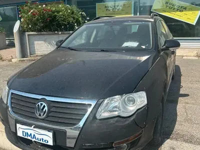 Usata VW Passat Trendline 102 CV (75 kW) 2008 Nero Station wagon