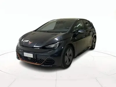 Usata Cupra Born 69 kW (95 CV) 2023 Grigio / pastello Utilitaria