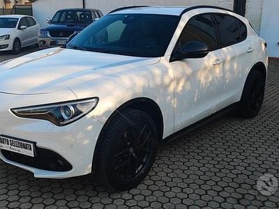 Usata Alfa Romeo Stelvio Tech Edition 210 CV (154 kW) 2019 Bianco SUV