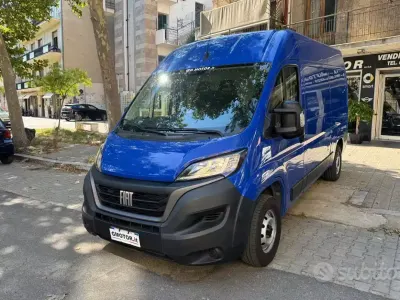 Usata Fiat Ducato 120 CV (88 kW) 2022 Blu Furgone