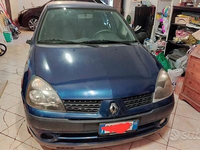 Renault Clio II