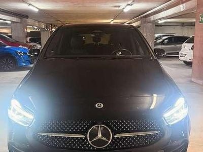 Usata Mercedes B250e AMG Line Premium Plus 245 CV (180 kW) 2023 Nero Monovolume