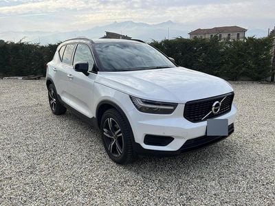 Usata Volvo XC40 R-Design 150 CV (110 kW) 2020 Bianco SUV