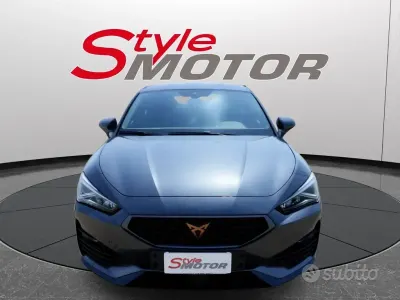 Usata Cupra Leon 150 CV (110 kW) 2024 Grigio Berlina