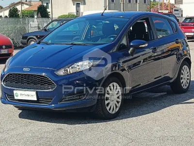 Usata Ford Fiesta Business Edition 75 CV (55 kW) 2017 Blu Utilitaria