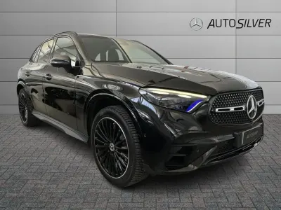 Usata Mercedes GLC220 AMG Line Premium 197 CV (144 kW) 2022 Nero / metallizzato SUV