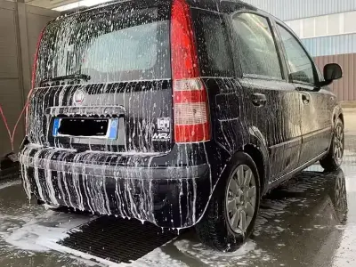 Usata Fiat Panda 69 CV (50 kW) 2011 Blu Utilitaria