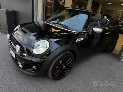 Usata Mini John Cooper Works Cabriolet 211 CV (155 kW) 2011 Nero Cabrio