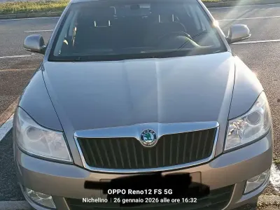 Usata Skoda Octavia 102 CV (75 kW) 2012 Grigio Berlina