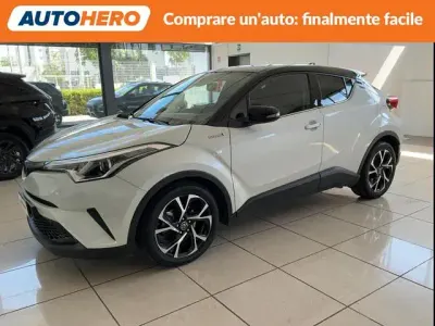 Usata Toyota C-HR Trend 122 CV (89 kW) 2019 Bianco SUV