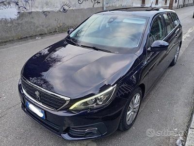 Usata Peugeot 308 SW 130 CV (95 kW) 2020 Station wagon