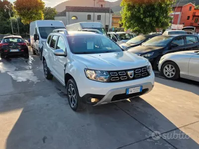 Usata Dacia Duster Prestige 116 CV (85 kW) 2019 Bianco SUV