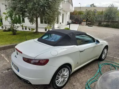 Usata Alfa Romeo Spider 170 CV (125 kW) 2009 Bianco Cabrio