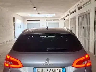 Usata Peugeot 308 SW Allure 116 CV (85 kW) 2014 Grigio Station wagon
