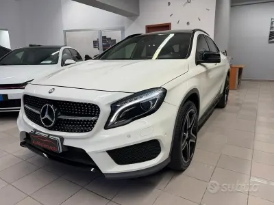Usata Mercedes GLA200 Premium 136 CV (100 kW) 2016 Bianco SUV