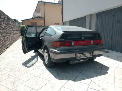 Usata Honda CR-X 131 CV (96 kW) 1990 Grigio Utilitaria