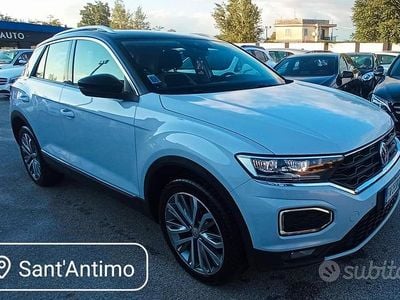 Usata VW T-Roc Advance 150 CV (110 kW) 2019 Bianco SUV