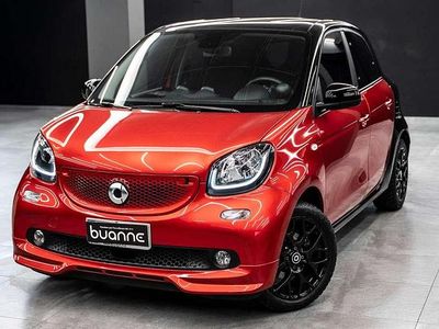 Usata Smart ForFour Superpassion 71 CV (52 kW) 2019 Bordeaux perlato Utilitaria