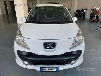 usata Peugeot 207 GPL Neopatentati