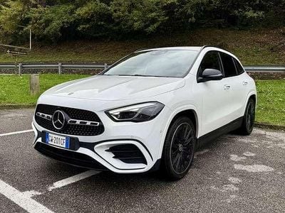 Mercedes GLA220