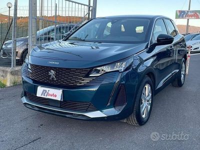Usata Peugeot 3008 Allure 131 CV (96 kW) 2022 Blu SUV