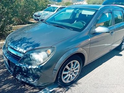 Usata Opel Astra 2006 Grigio Berlina