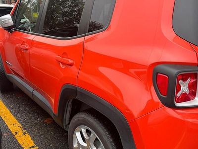 Usata Jeep Renegade Limited 140 CV (102 kW) 2015 Arancione SUV