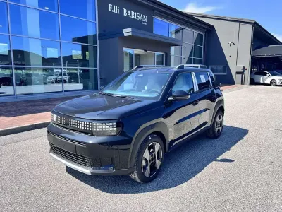 Nuova Fiat Grande Panda La Prima 101 CV (74 kW) 2026 Nero Utilitaria