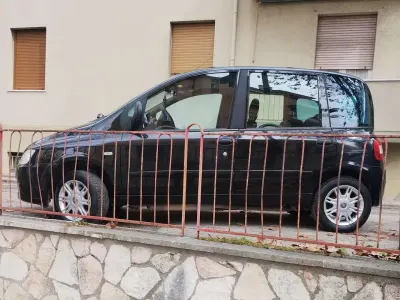 Usata Fiat Multipla Dynamic 92 CV (67 kW) 2007 Nero Monovolume