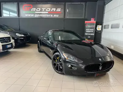 Usata Maserati Granturismo 439 CV (322 kW) 2011 Nero Coupé