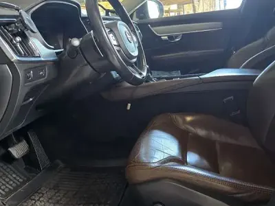 Usata Volvo V90 CC 235 CV (172 kW) 2017 Station wagon