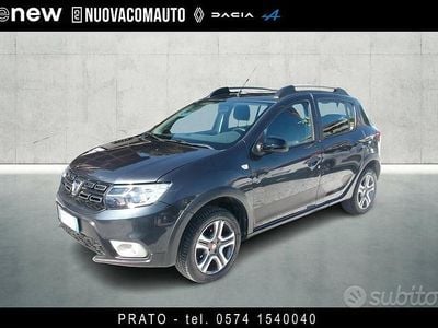 Usata Dacia Sandero Stepway 90 CV (66 kW) 2019 Grigio scuro Berlina