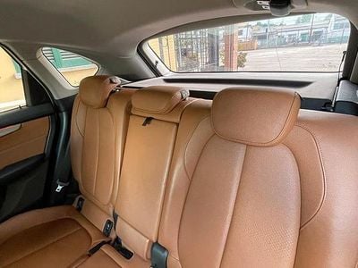 Usata BMW 218 150 CV (110 kW) 2015 Bianco Utilitaria