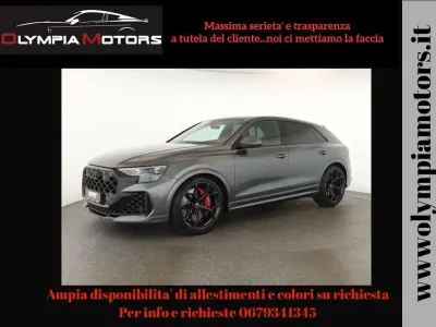 Usata Audi Q8 Performance 640 CV (470 kW) 2025 Daytonagrau perleffek SUV