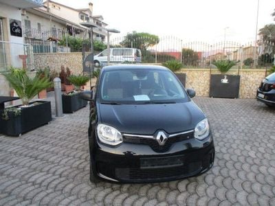 Usata Renault Twingo Intens 65 CV (47 kW) 2020 Nero metallizzato Utilitaria