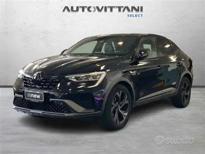 Usata Renault Arkana Engineered 94 CV (69 kW) 2023 Nero SUV
