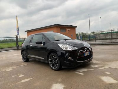 usata DS Automobiles DS3 DS 31.4 hdi Just Black 70cv
