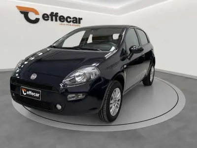 Usata Fiat Punto Lounge 77 CV (56 kW) 2014 Vari colori Utilitaria