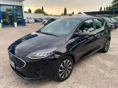 Usata Ford Fiesta Titanium 75 CV (55 kW) 2022 Nero Utilitaria