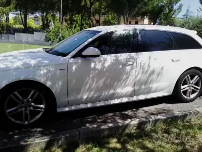 Usata Audi A6 150 CV (110 kW) 2015 Bianco Station wagon