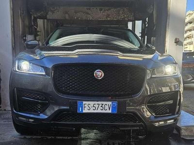 Usata Jaguar F-Pace R-Sport 180 CV (132 kW) 2018 Grigio SUV